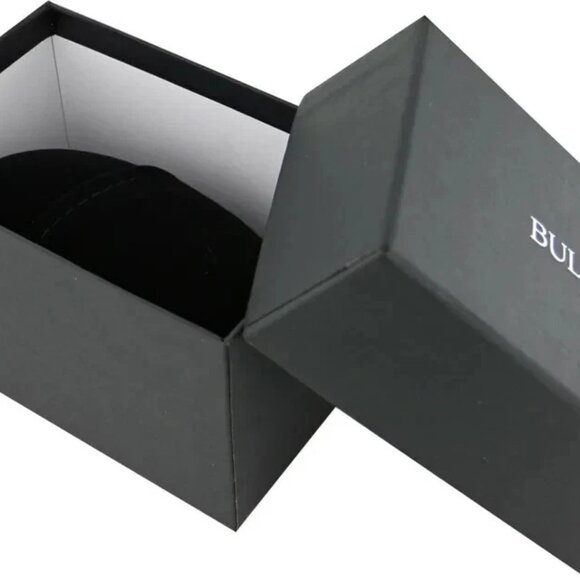 Bulova Men's Classic Quartz Calendar Slim Movement Silver Watch 40 MM 98D130 - Picture 3 of 4